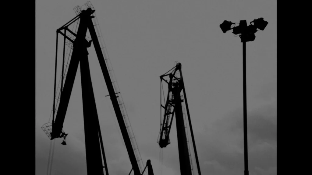 Scene of "Notes on the trilogy of the interspatiality of love" directed by Davide Crivelli