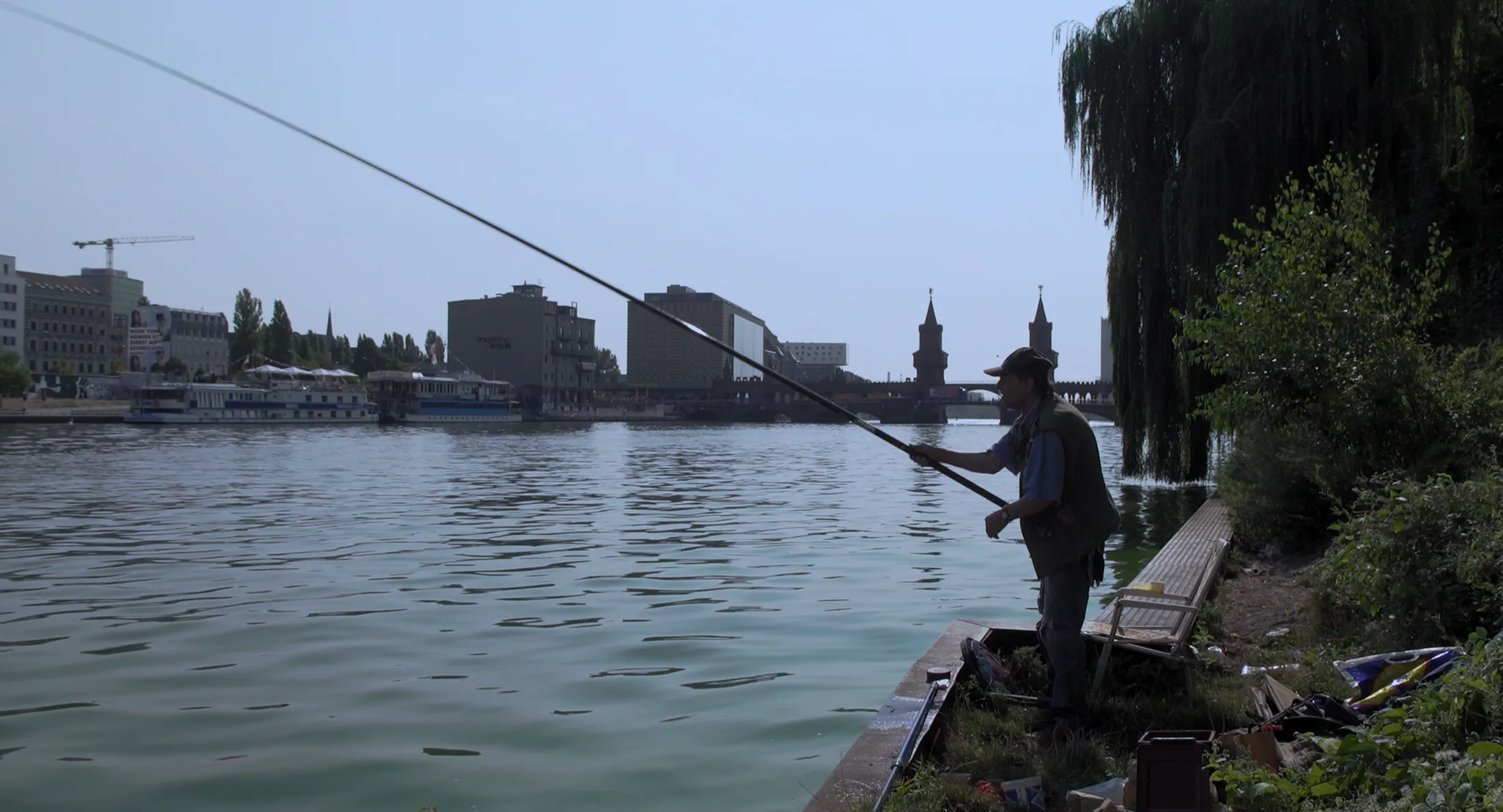 Willi is fishing on the River Spree