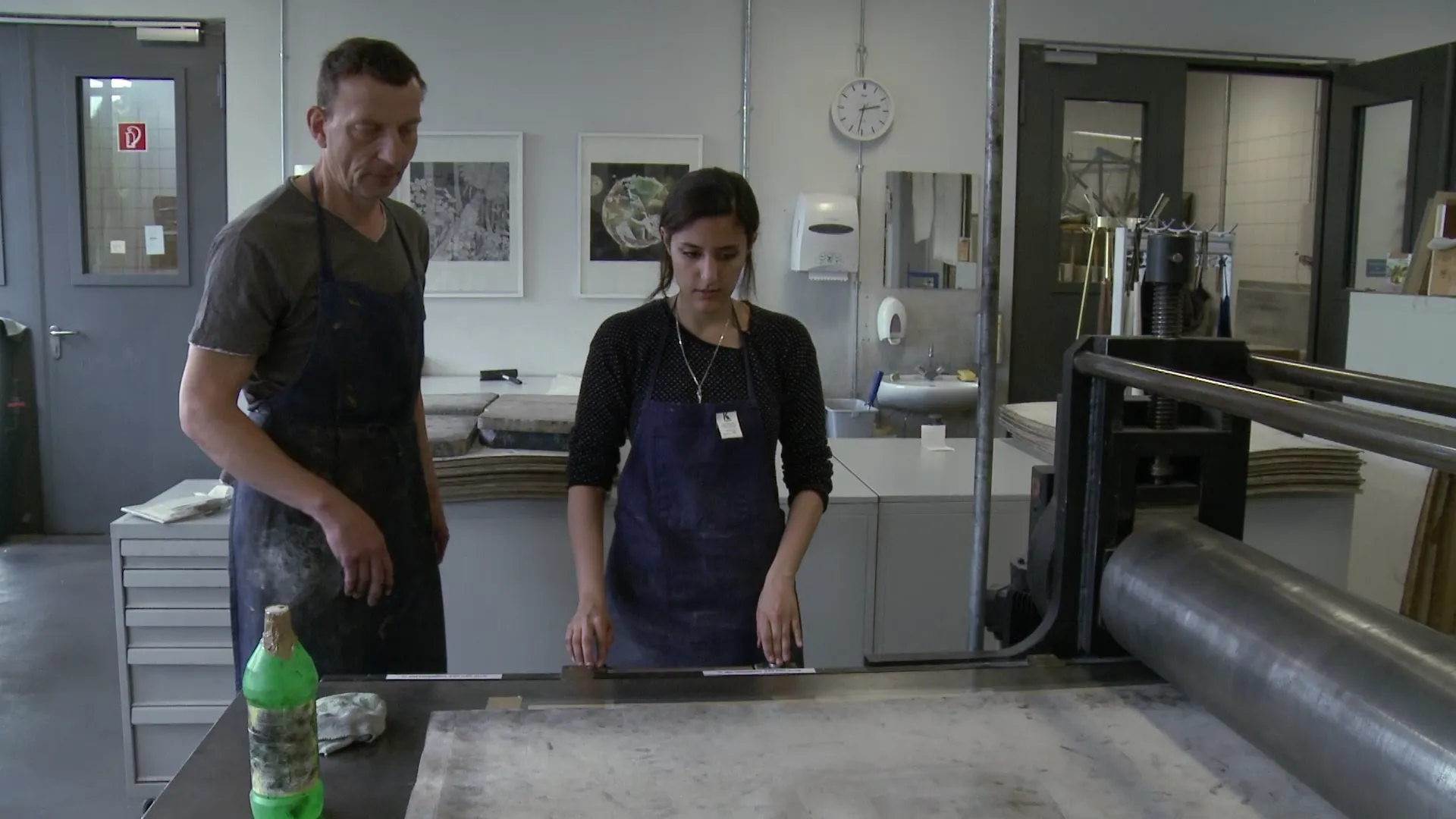 Scene of the documentary "Cloud making machine", Cinematography by Susanne Dzeik