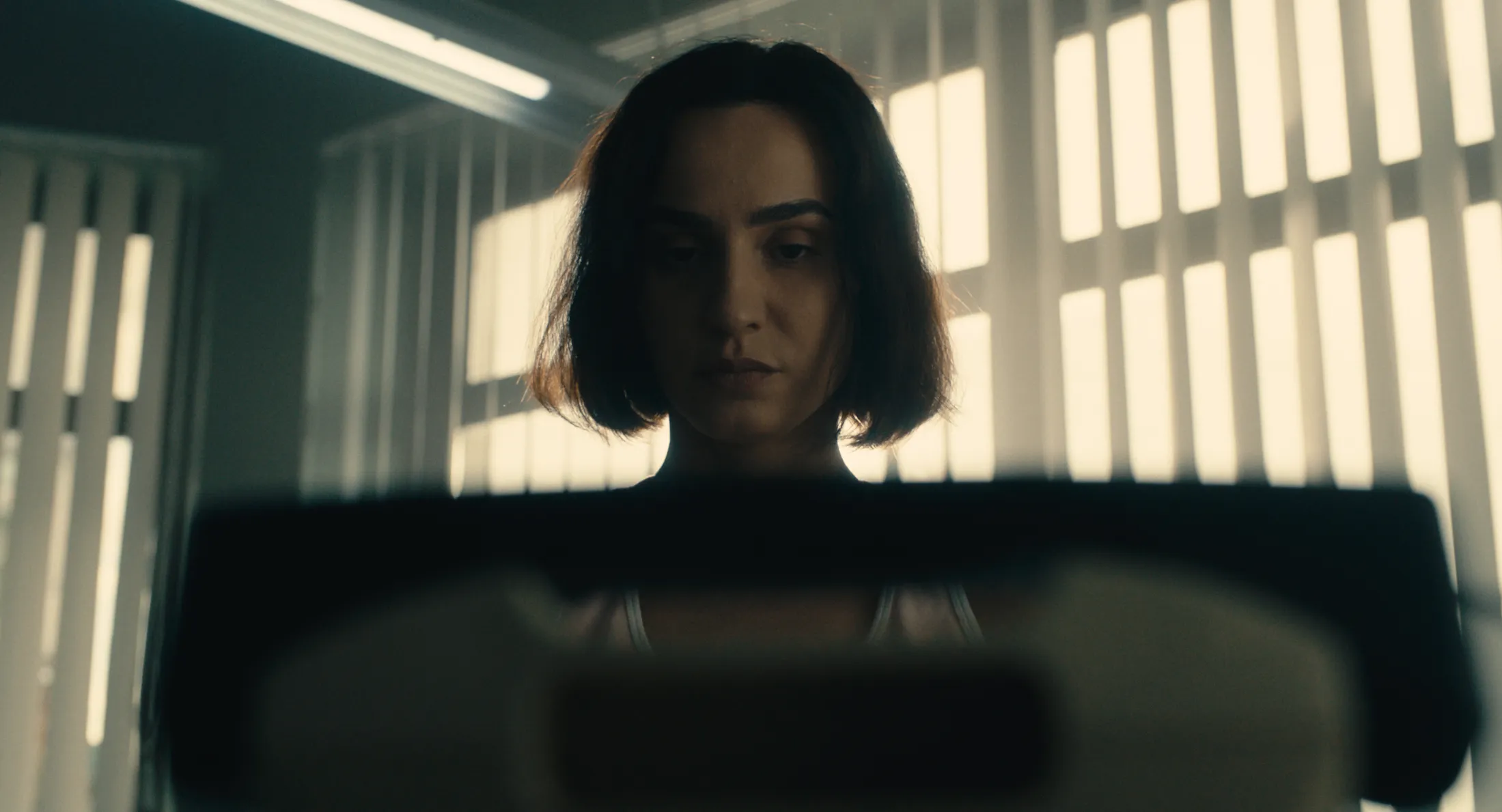 Kosumovic hotline phone scene